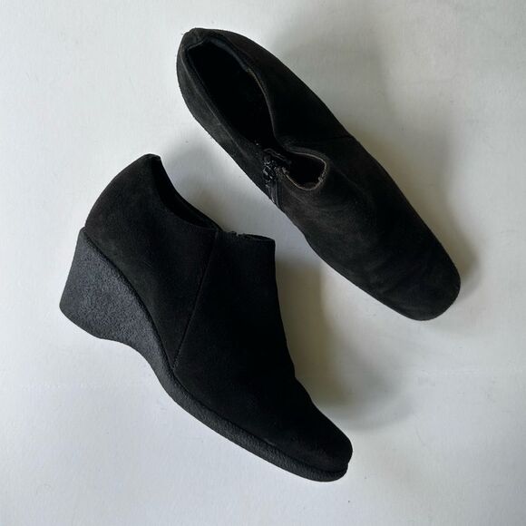 Aquatalia Weatherproof Black Suede Ankle Shoe Boot Wedges Size 7 - Picture 1 of 8